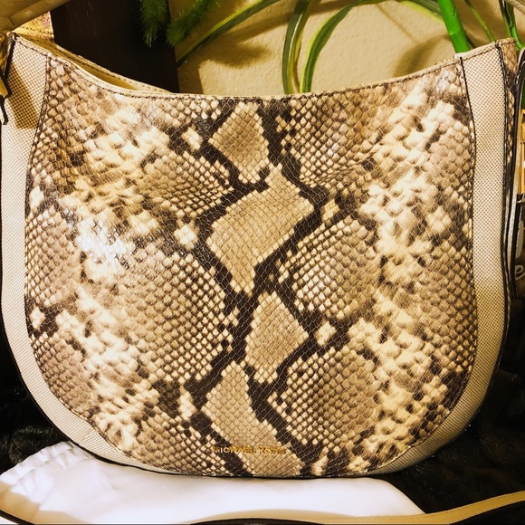 Michael Kors Snakeskin Tote With Dust Cover, NWOT - Picture 2 of 8